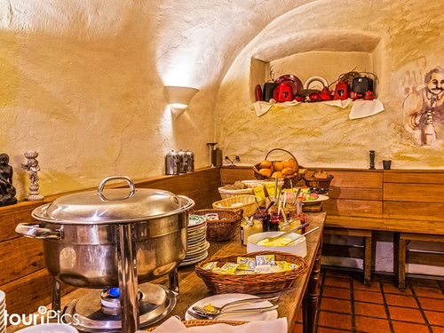 Buffet im Haus